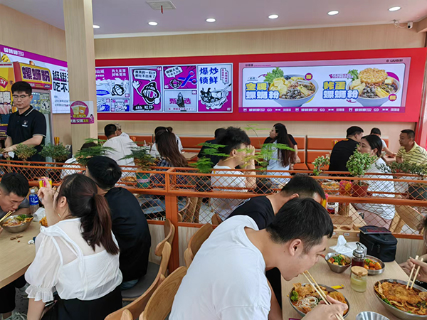 柳蛳蛳加盟店助力螺蛳粉加盟商轻松开店