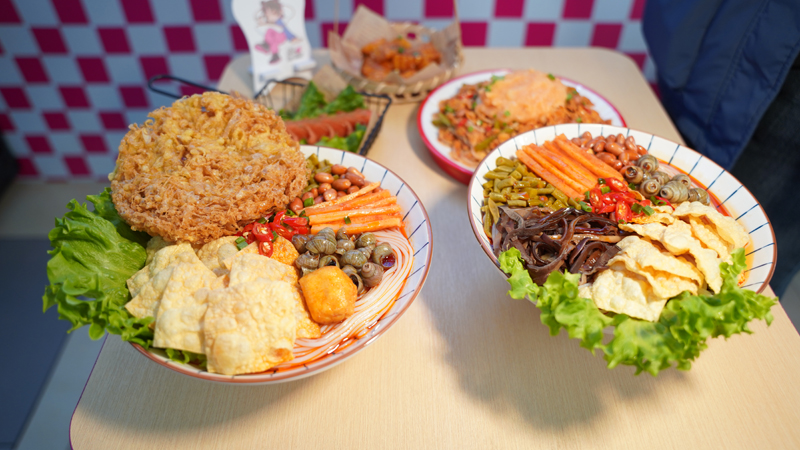 社区开螺蛳粉加盟店.jpg
