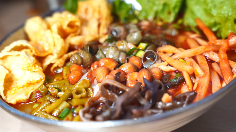 高校食堂加盟螺蛳粉.jpg