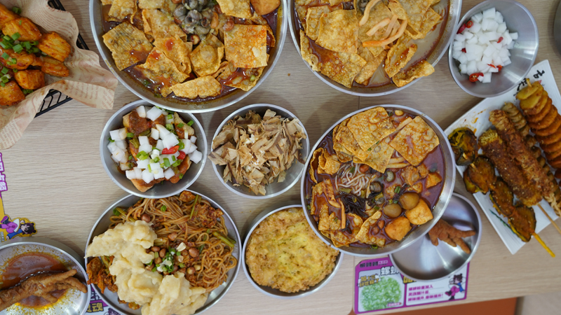 美食城加盟螺蛳粉店.jpg