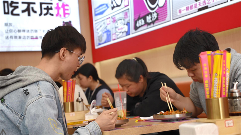 柳蛳蛳螺蛳粉火锅加盟开店.jpg 柳蛳蛳螺蛳粉火锅加盟开店.jpg