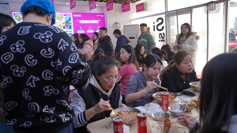 螺蛳粉火锅加盟开店.jpg 螺蛳粉火锅加盟开店.jpg