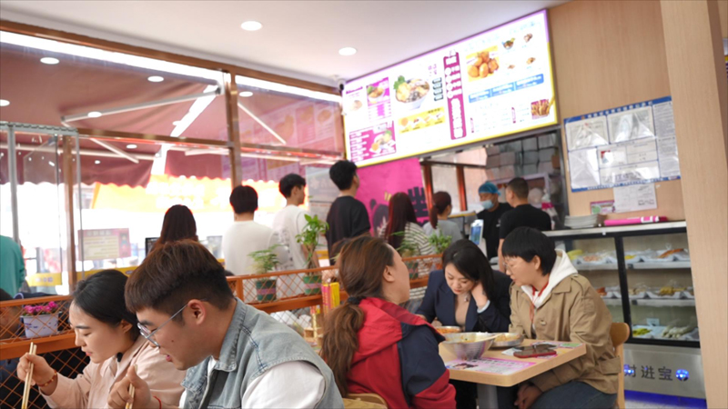 螺蛳粉火锅加盟开店费用.jpg 螺蛳粉火锅加盟开店费用.jpg